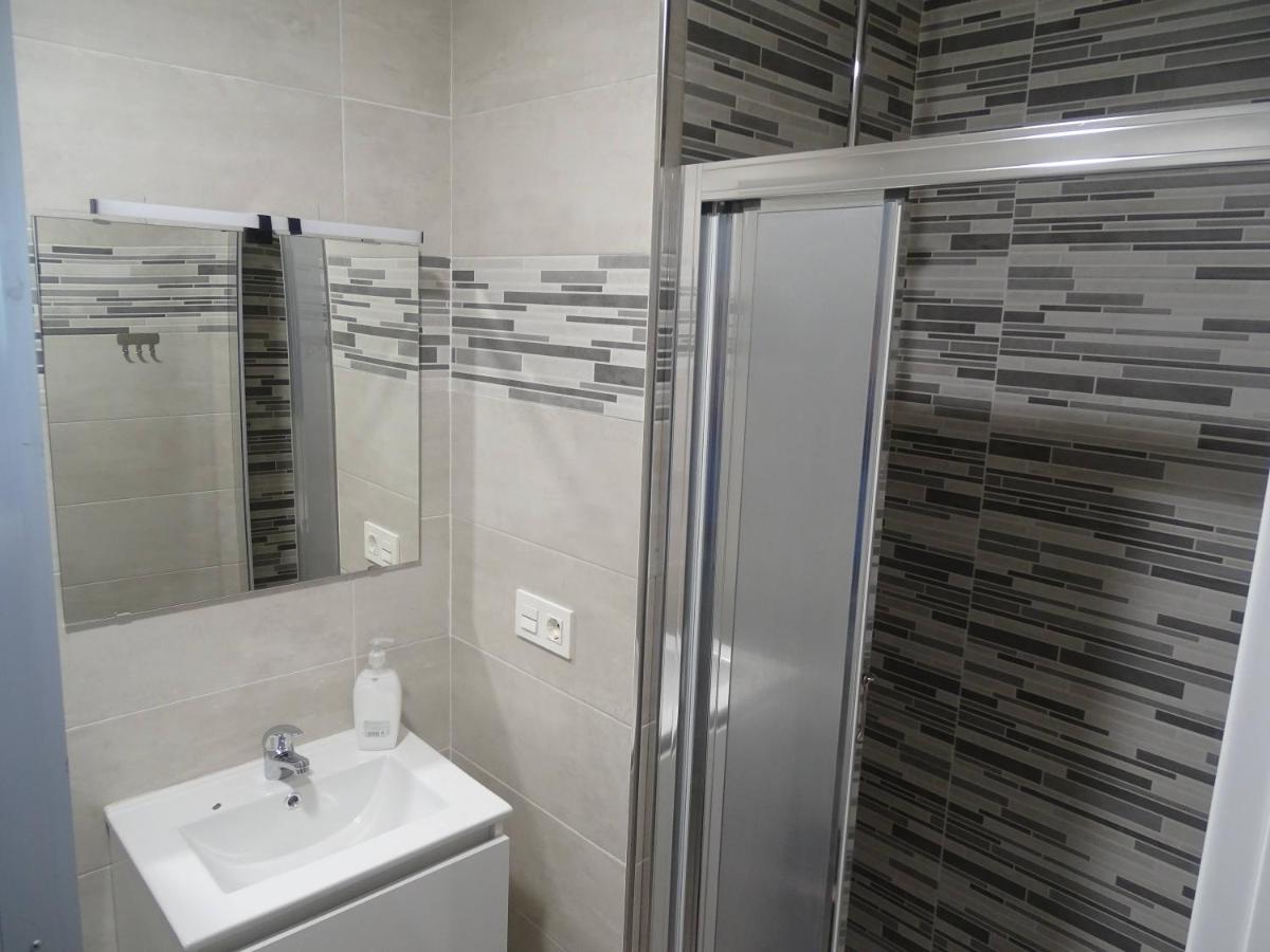 Albergue Roma Pola de Lena Bagian luar foto