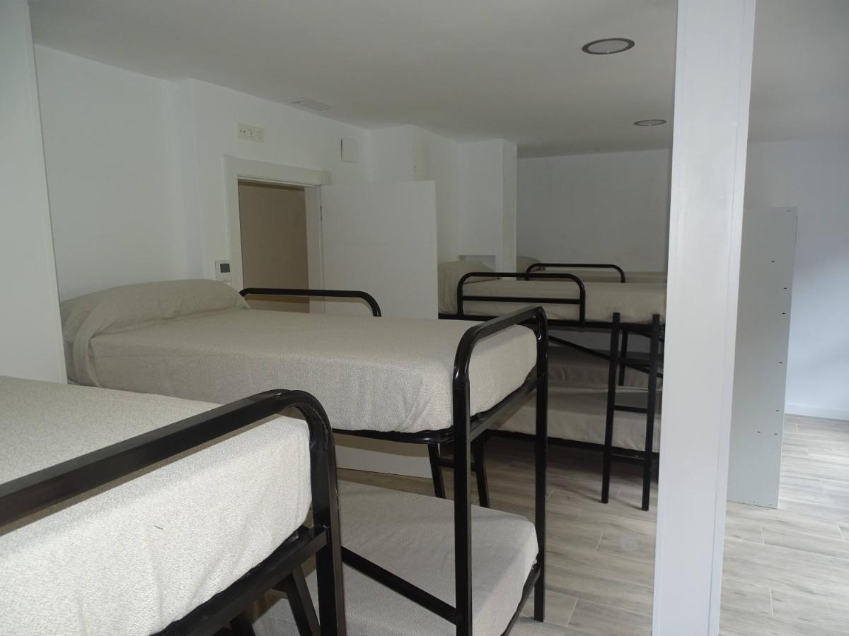 Albergue Roma Pola de Lena Bagian luar foto
